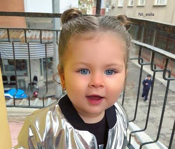 عکس دختر خوشگل و چشم رنگی