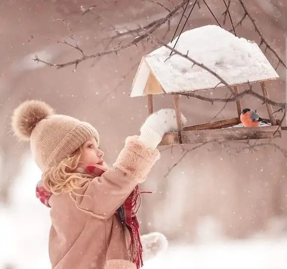 عکس برای پروفایل دخترانه برفی