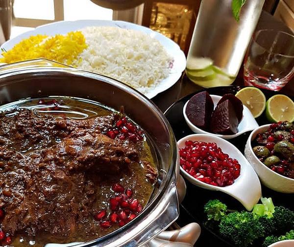 عکس مرغ تو رابین هود