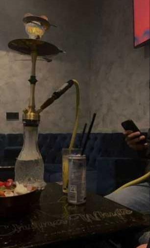 عکس فیک دختر قلیون کش