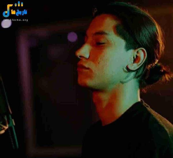 عکس خواننده اهنگ گیسو نارنجی