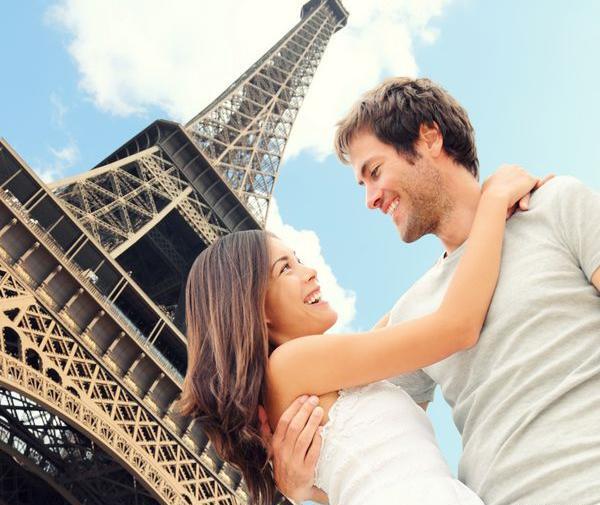 عکس دونفره در پاریس