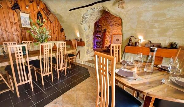 طراحی سفره خانه سنتی عکس
