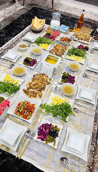 عکس یه سفره شام باکلاس