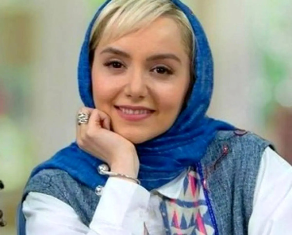 ژست عکس جزیره هرمز