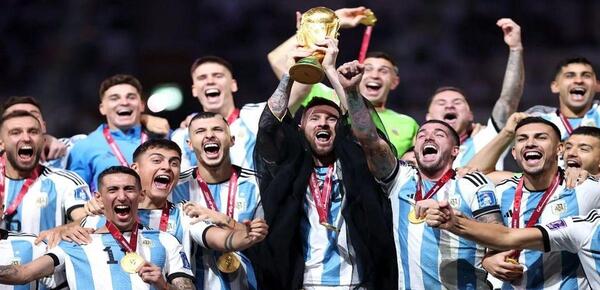 عکس تیم اول لیونل مسی