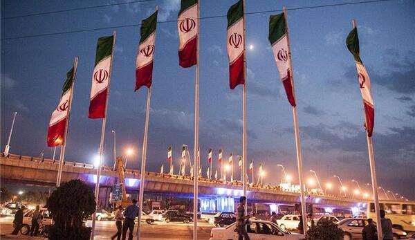 عکس گرگان در شب