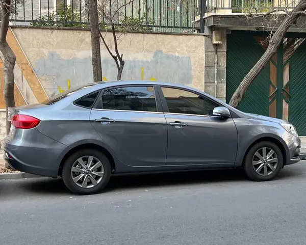 عکس ماشین jac j4
