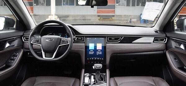 عکس ماشین jac j7