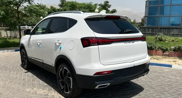 عکس ماشین کی ام سی ایکس ۵