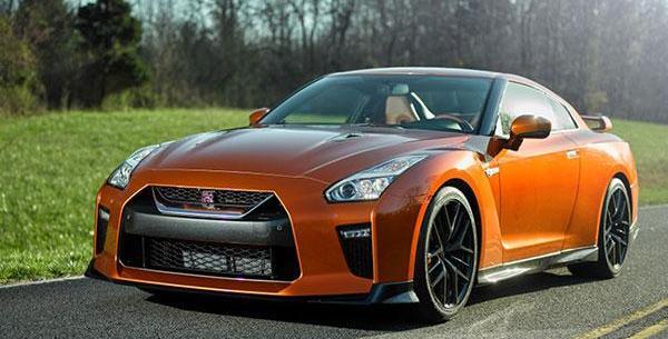 عکس ماشین nissan gtr