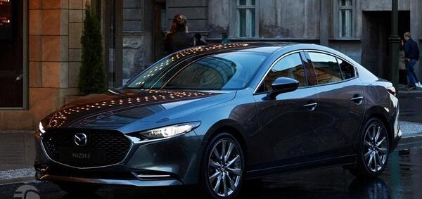 عکس ماشین mazda 3