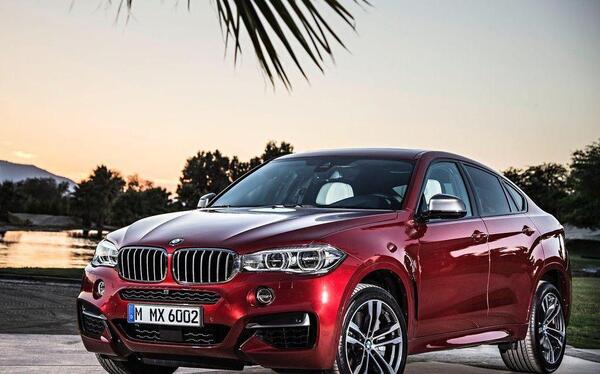 عکس داخل ماشین bmw x6