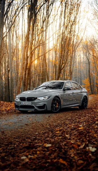عکس ماشین bmw برای تصویر زمینه