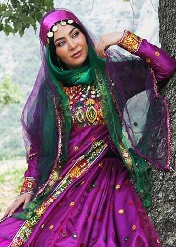عکس لباس لری زیبا