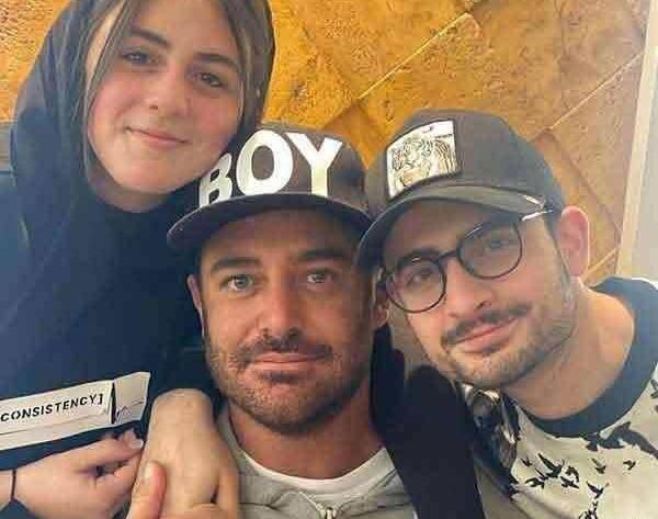عکس برادر های محمدرضا گلزار