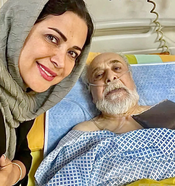 عکس پدر و مادر کمند امیرسلیمانی