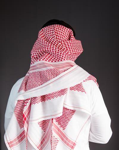 عکس پسر با چفیه برای پروفایل