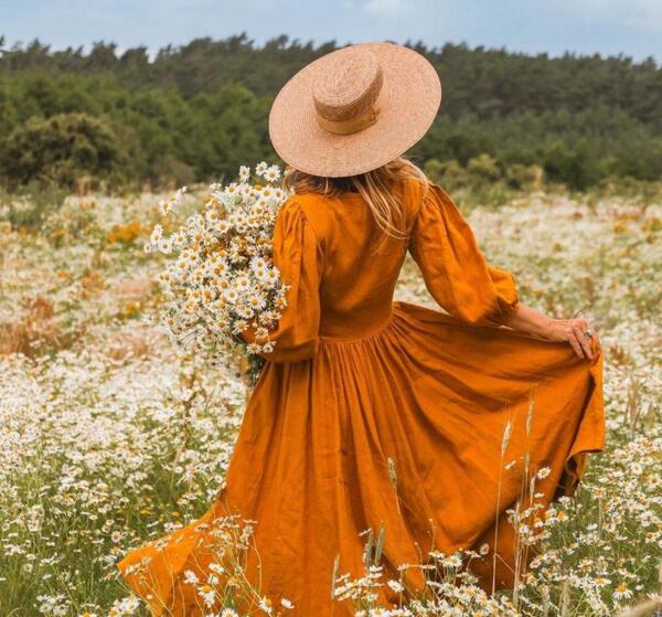 عکس پروفایل با کلاه دخترانه