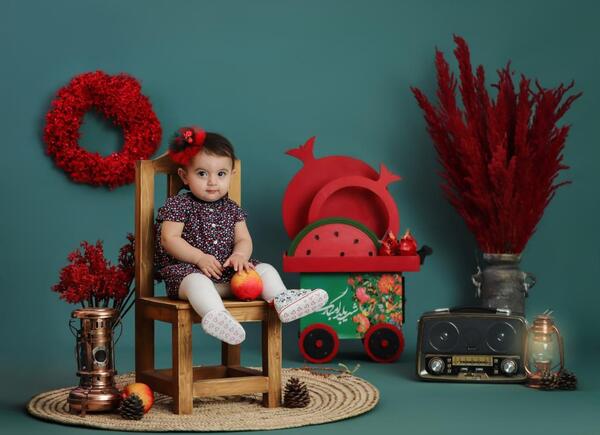 دکور برای عکس شب یلدا