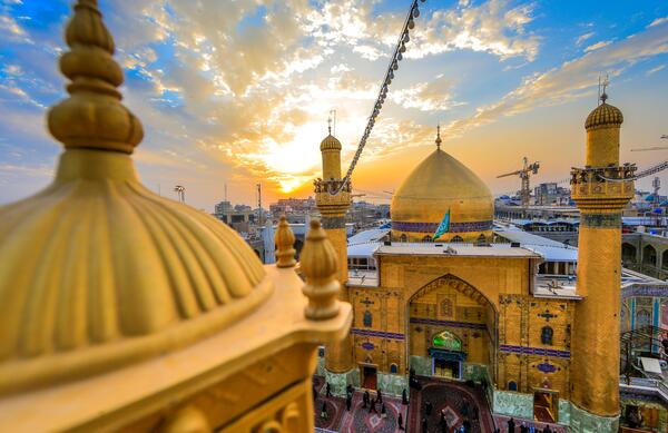 عکس از گنبد حرم امام علی