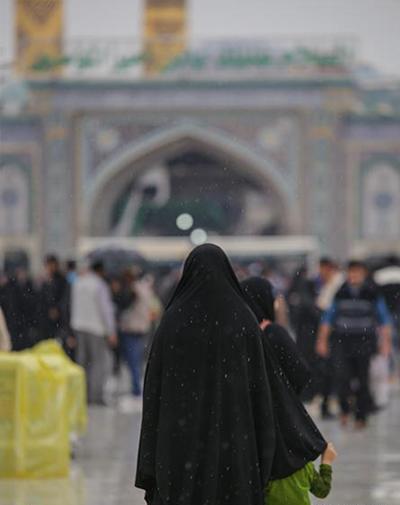 عکس دختر توی بین الحرمین