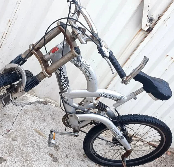 عکس دوچرخه ی ماکسیما