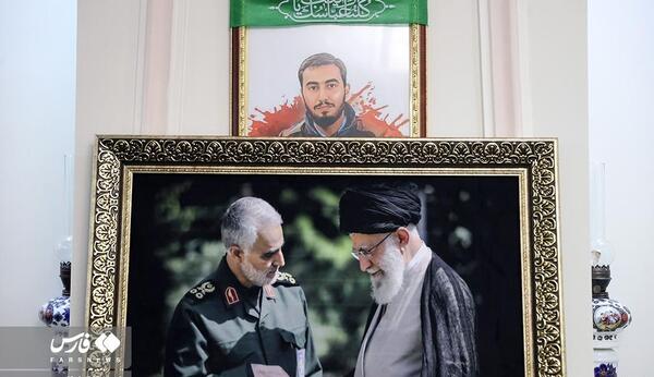 عکس مادر شهید علی وردی