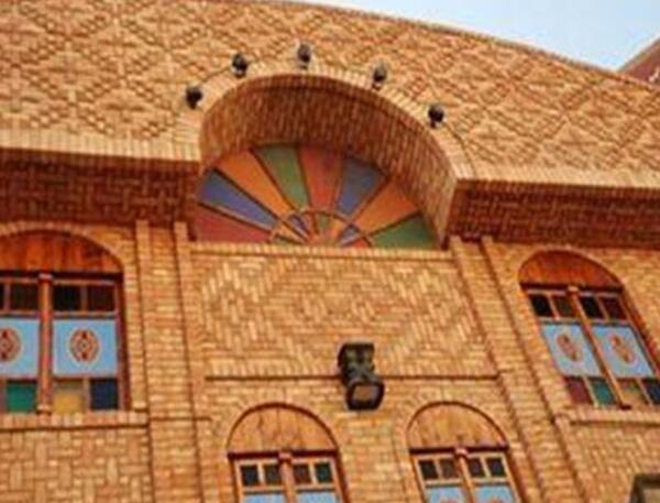 عکس نمای ساختمان قدیمی