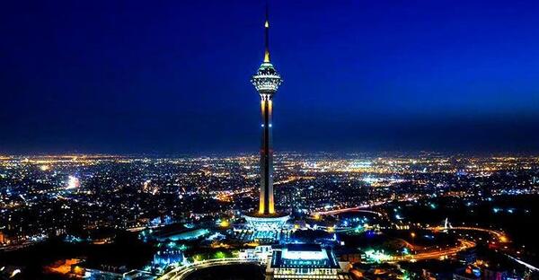 عکس واضح از برج میلاد
