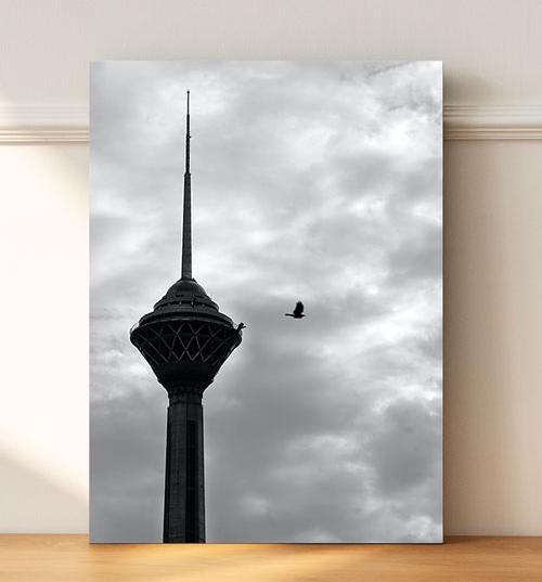 عکس برج میلاد در غروب