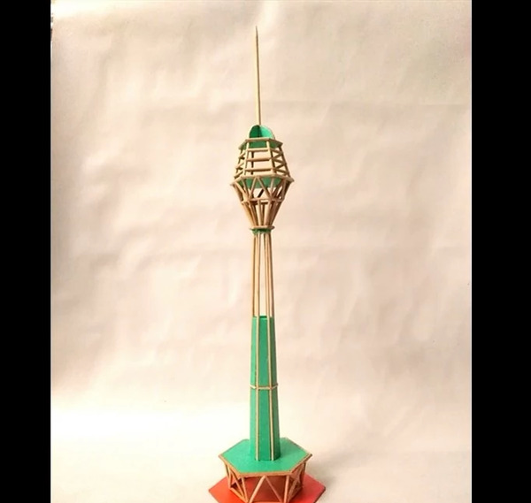 عکس برج میلاد چوبی