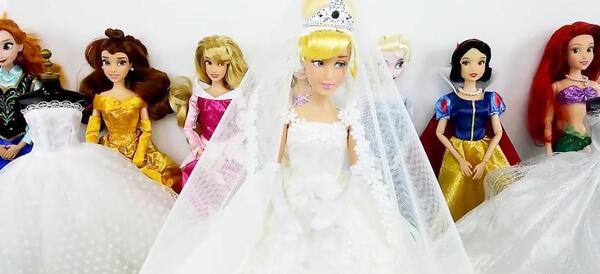 السا باربی عکس سیندرلا