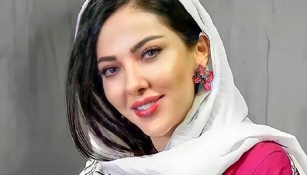 عکس کف پای لیلا اوتادی