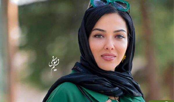 عکس لیلا اوتادی با لباس پلیس