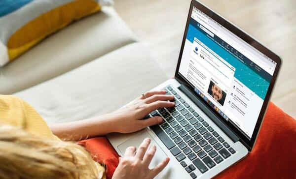 عکس مناسب بک گراند لینکدین