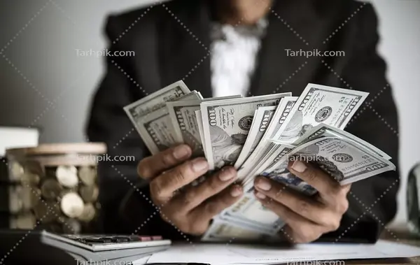 عکس از دلار و پول