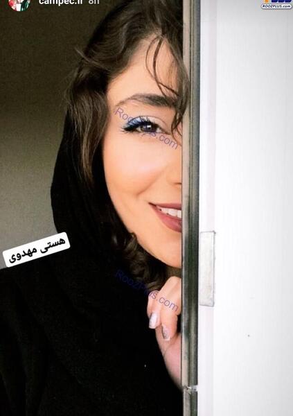 ژست برای عکس صورت
