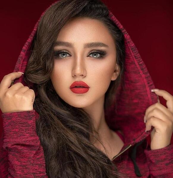 عکس دختر شیک و خوشگل