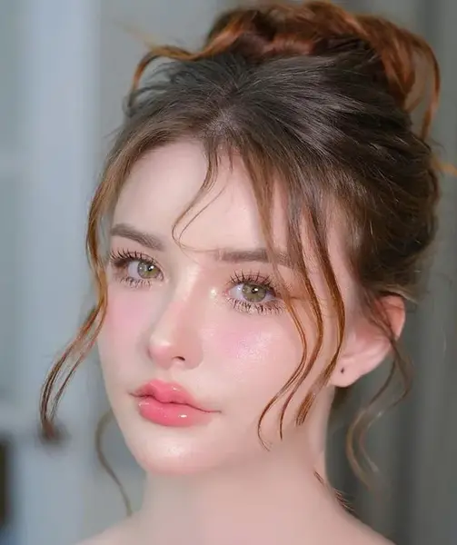 عکس صورت دختر عروسکی