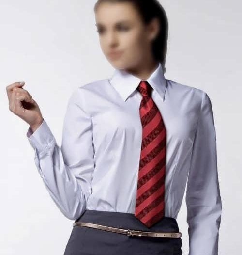 ژست عکس با کراوات دخترانه