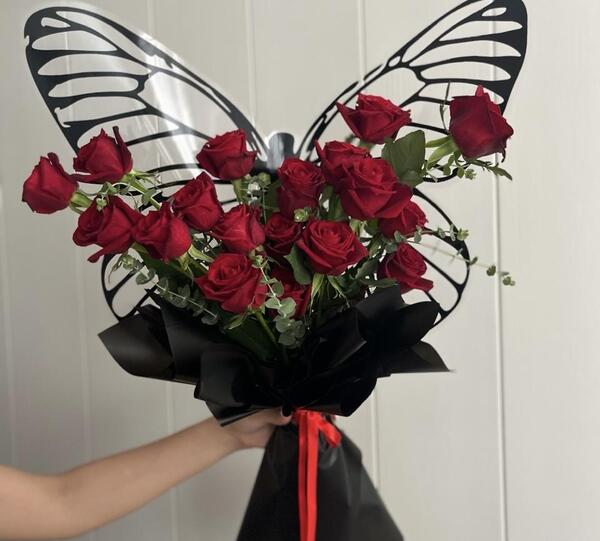 عکس دسته گل پاپیونی