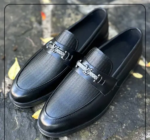 عکس کفش مردانه چرمی