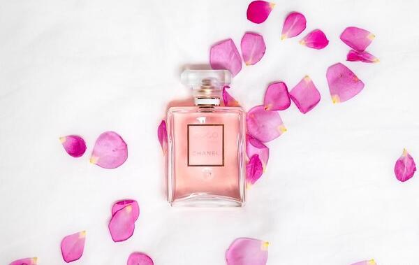 عکس فروشگاه عطر