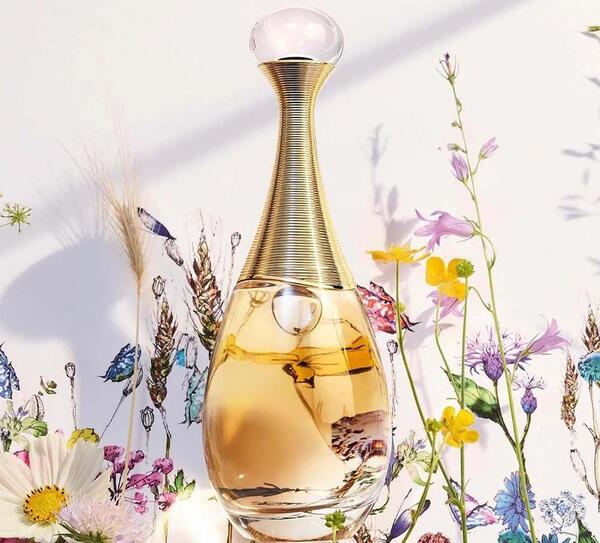 عکس عطر جادور دیور