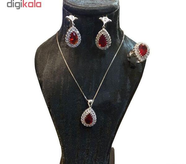 عکس گردنبند یاقوتی