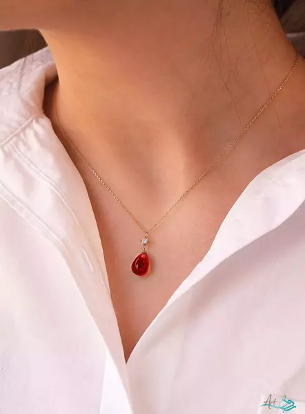 عکس گردنبند یاقوتی