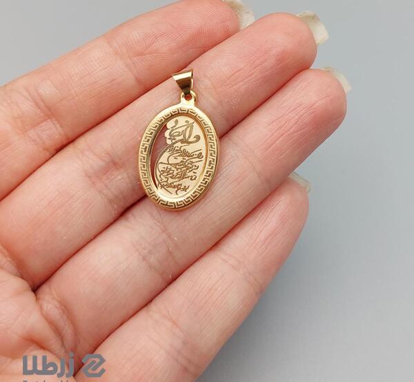 عکس گردنبند طلا وان یکاد