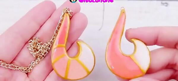 عکس گردنبند معجزه گر روباه