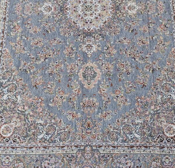 عکس روفرشی مخمل طوسی